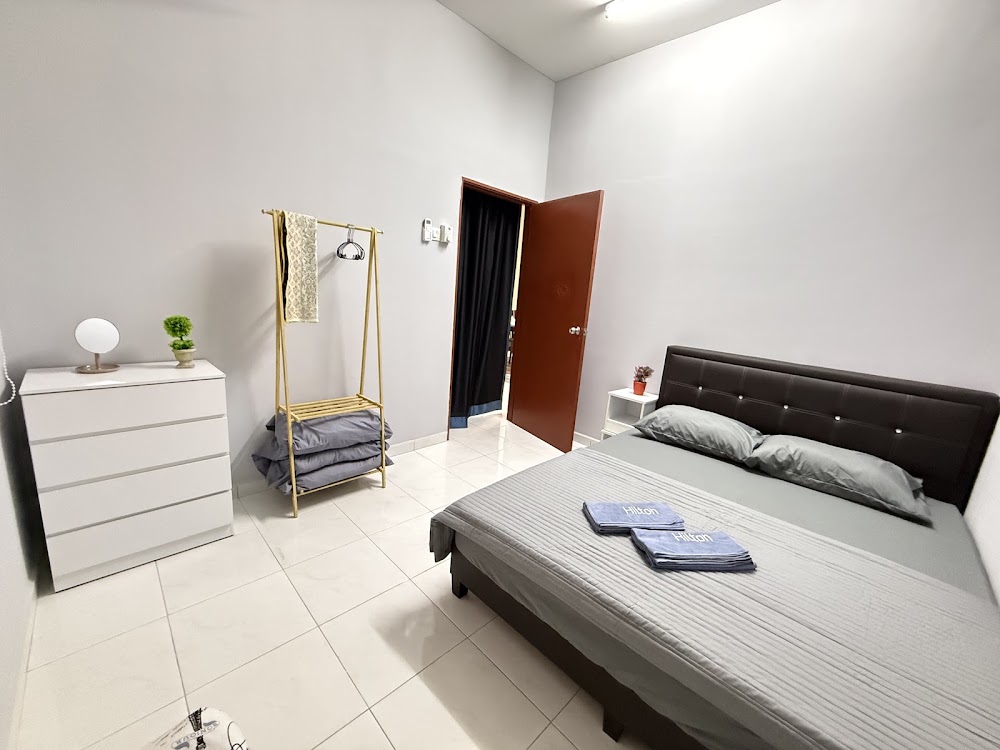 Boy Homestay Teluk Intan