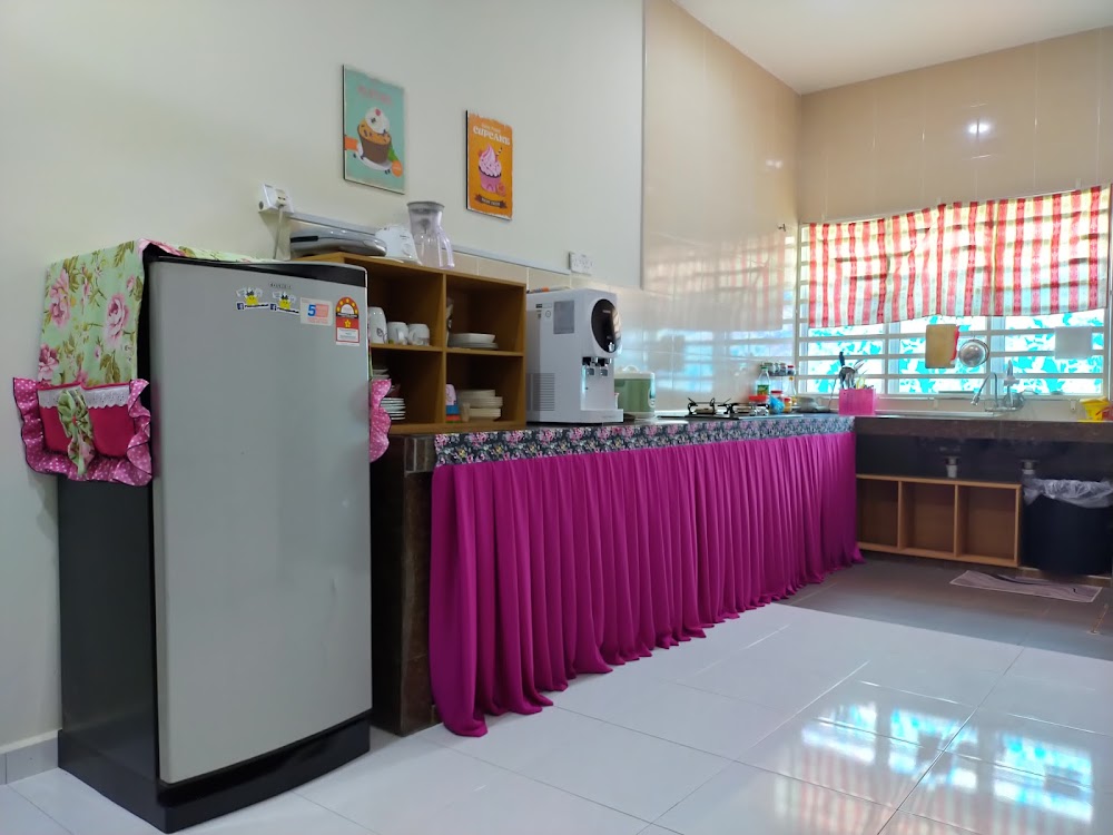 Muslim Homestay Lumut D'muara