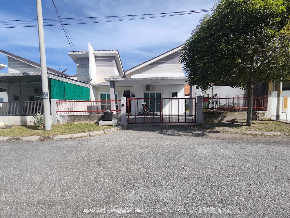 WARISAN AZ HOMESTAY