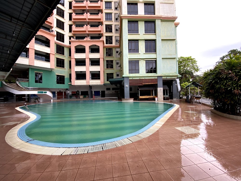 Eaglenest Guesthouse - Lumut