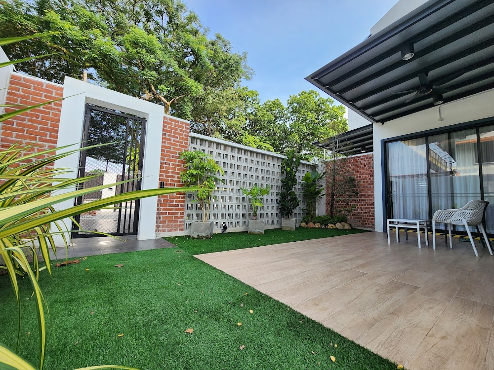 Eden Pool Villa