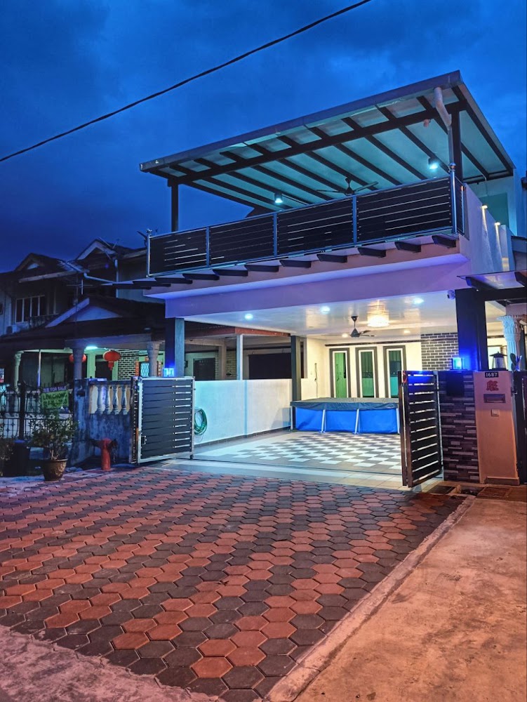 SR Kampar Landed 2-Storey Homestay