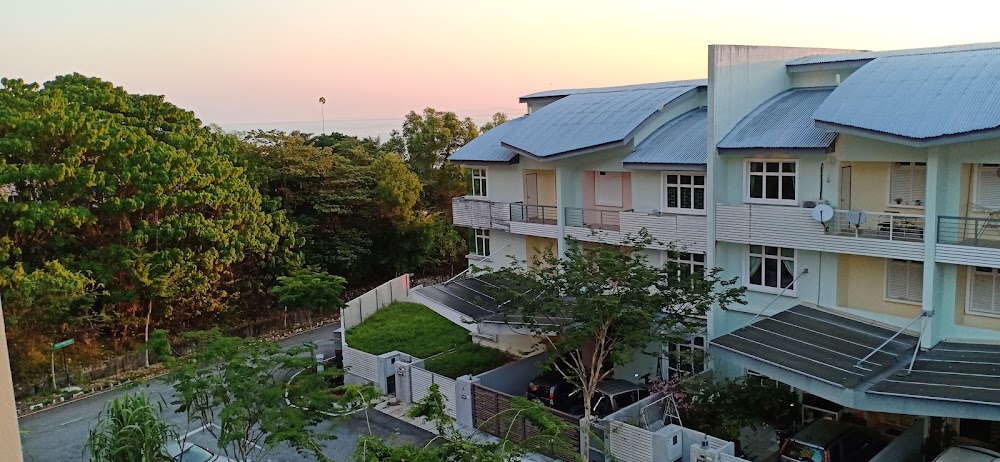 Shamrock Boutique Villa