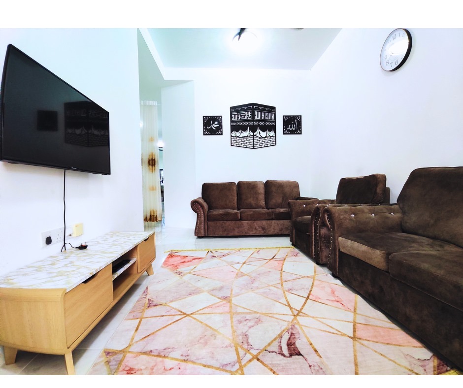The Silverlakes HomeStay