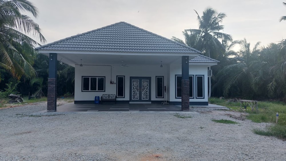 Homestay D'MOQ Batu 8 Lekir