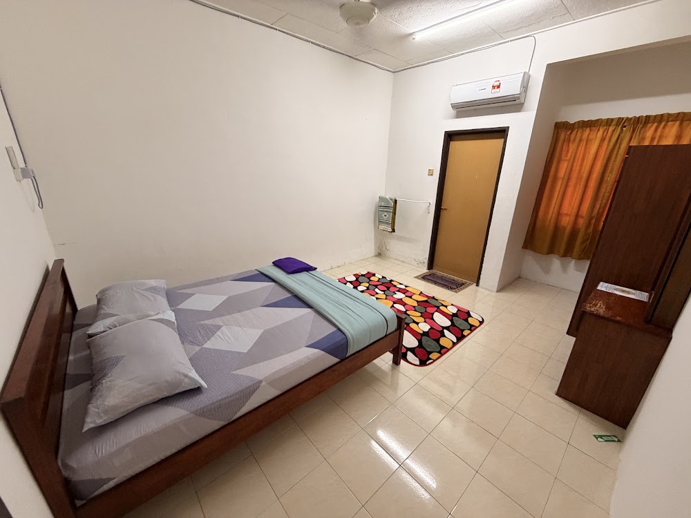 Nuraz Homestay, khas utk Muslim shj menyediakan kemudahan penginapan yang selesa dengan rumah Semi-D di kawasan Tapah.