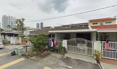 1st Island Homestay @ Bayan Baru (32)