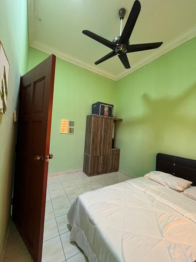 Homestay Wan Lebo Kg. Gajah