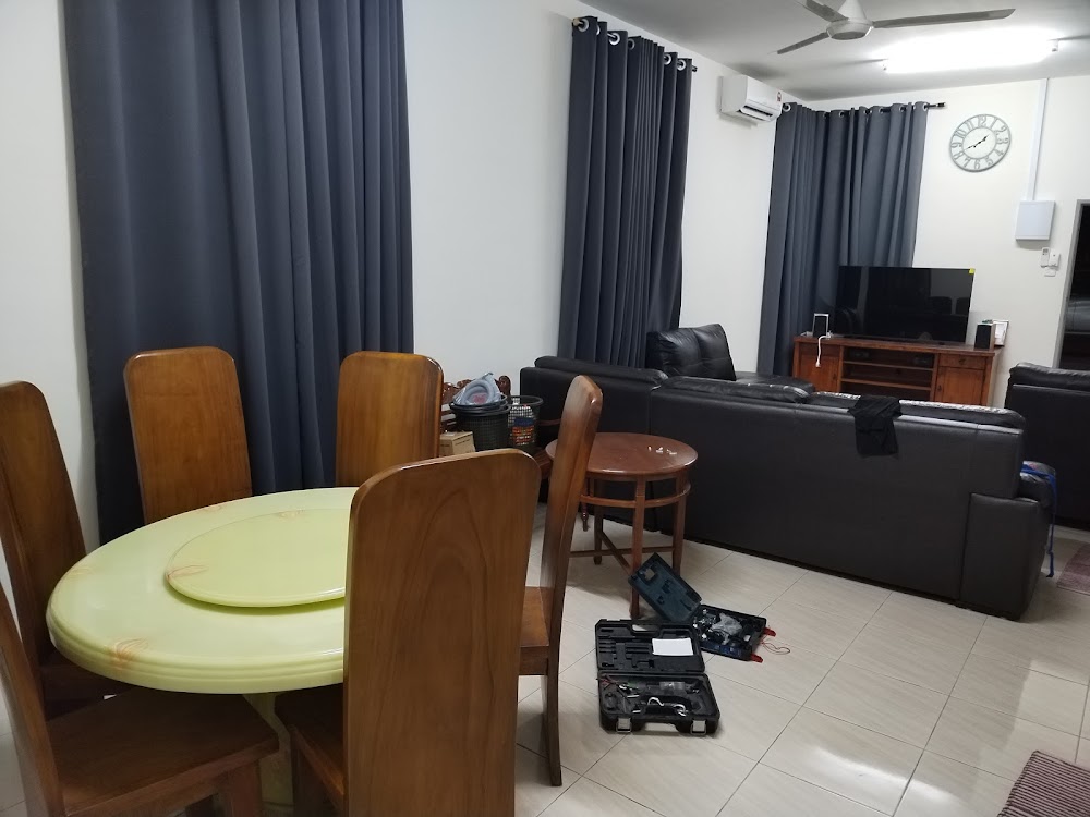 OWISE HOMESTAY