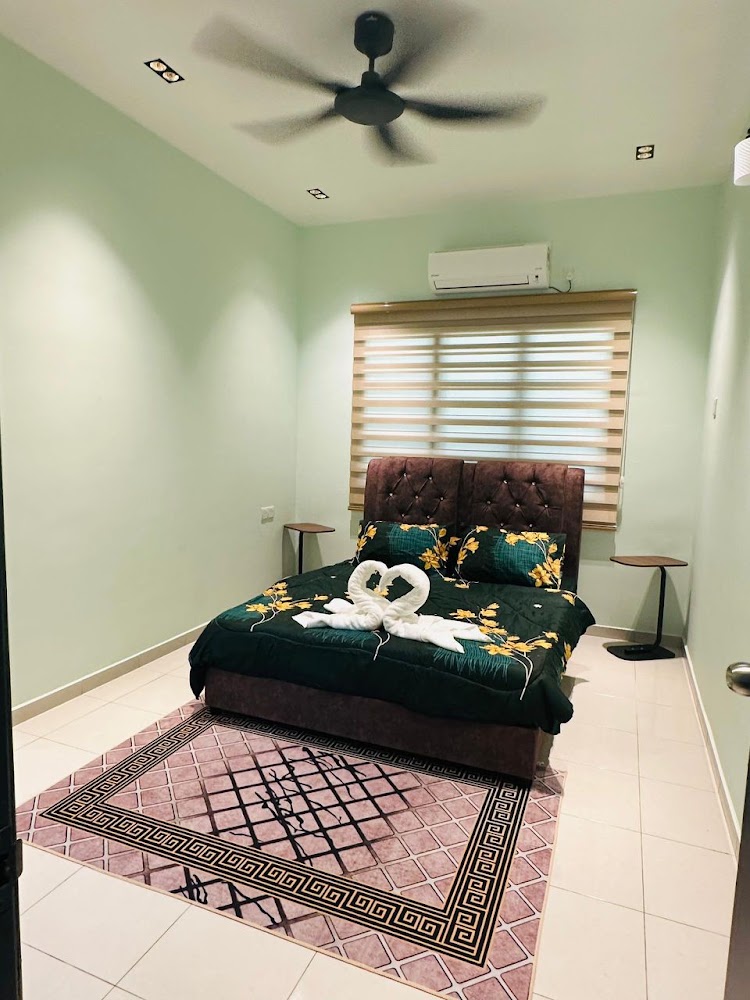 Nazhana Homestay Teluk Intan