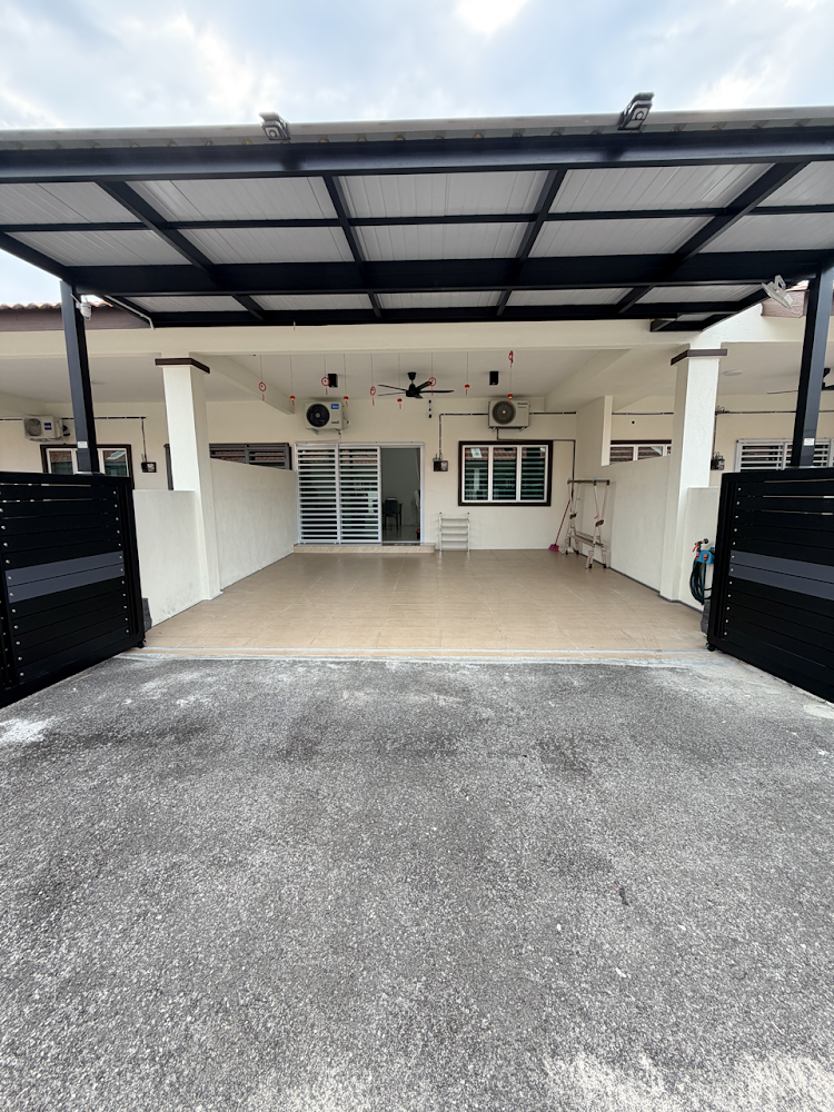 Small Yard Homestay Sungai Siput ๅไธฐๆฐๅฎฟๅฐ้ข
