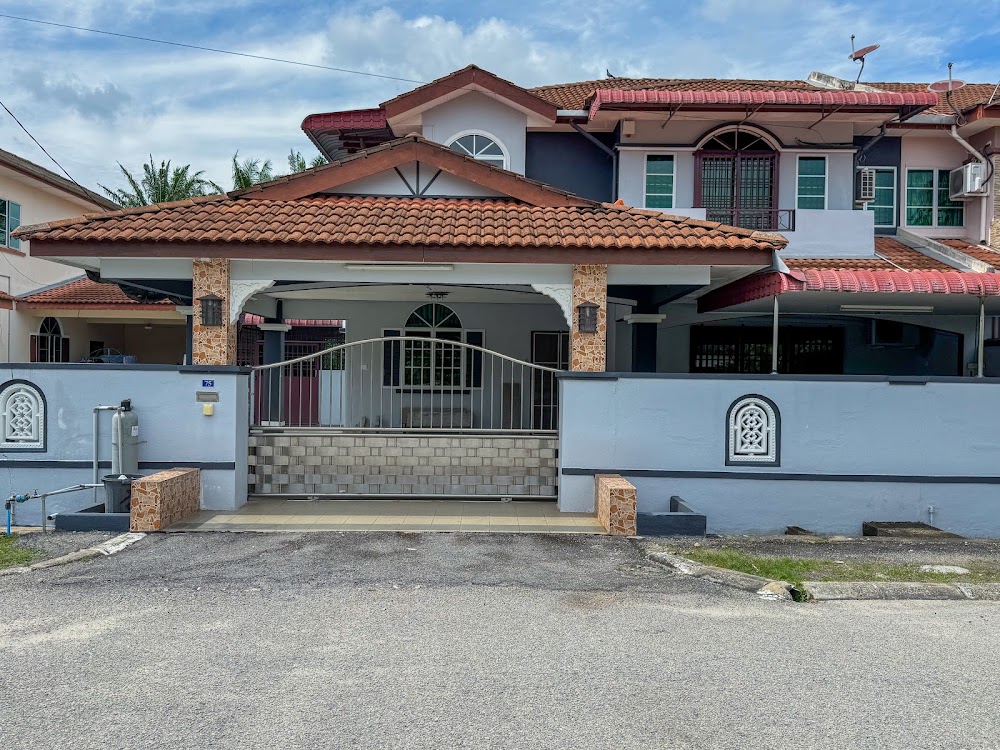 MS Villa Homestay
