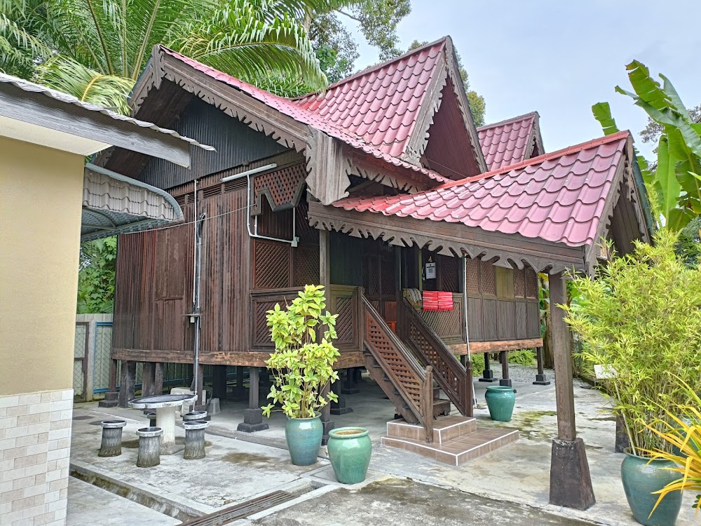 Anggerik Homestay