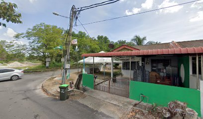 Homestay swimming pool