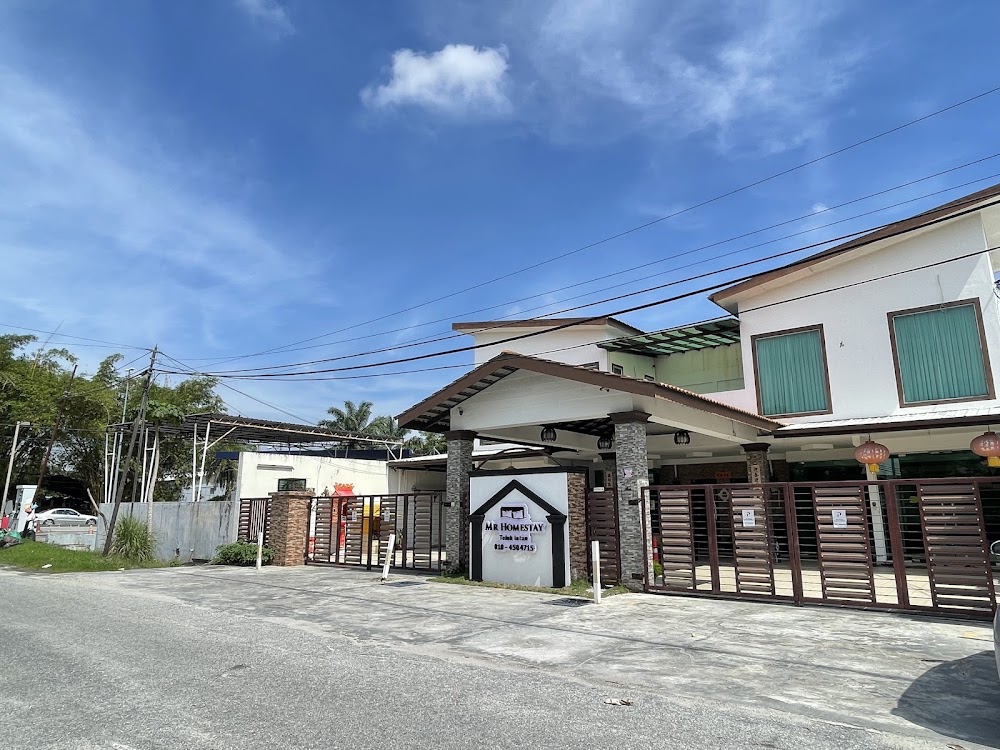 MR Homestay Teluk Intan