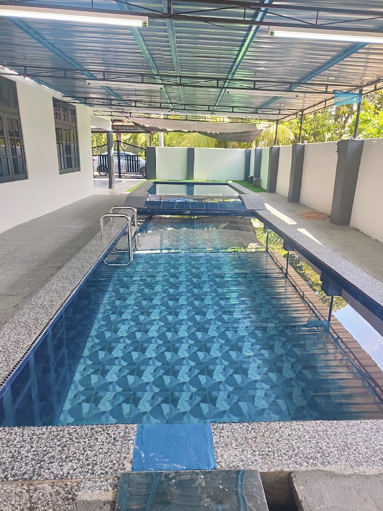 Roopa Enterprise Homestay (Aspen terrace)