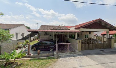 D’Indah Homestay