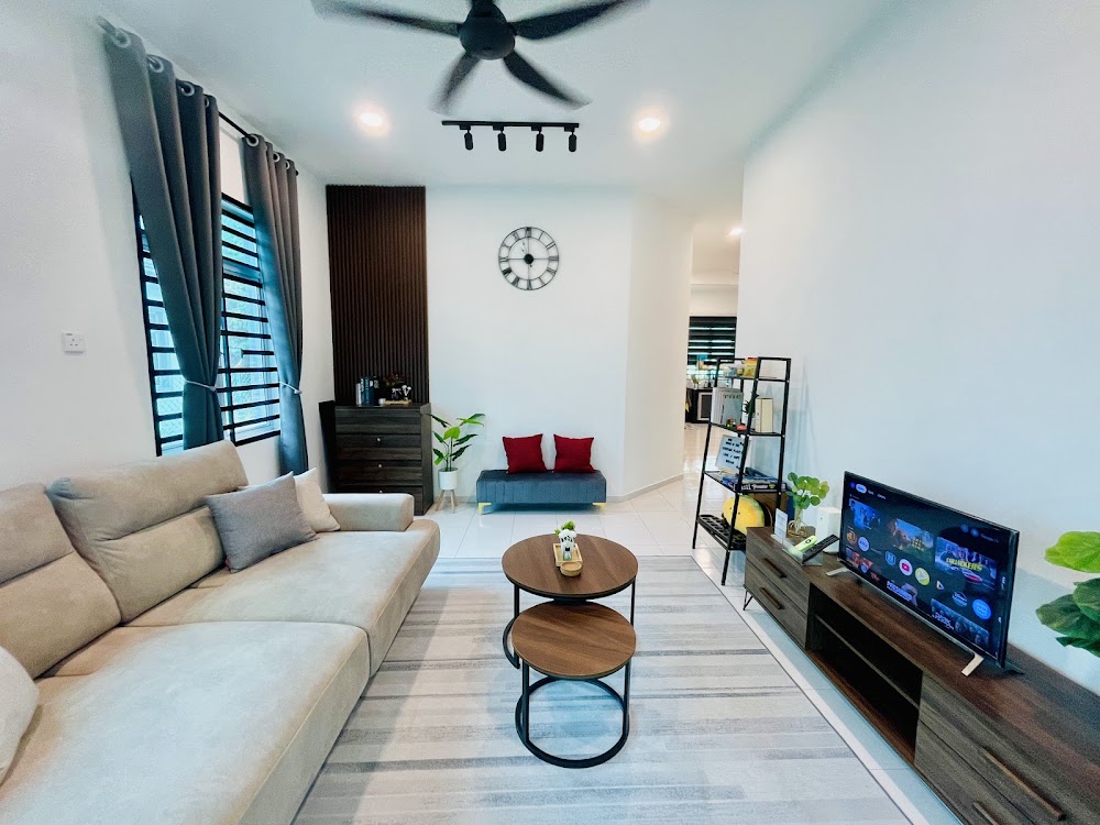 Aman Selesa Homestay Parit Buntar