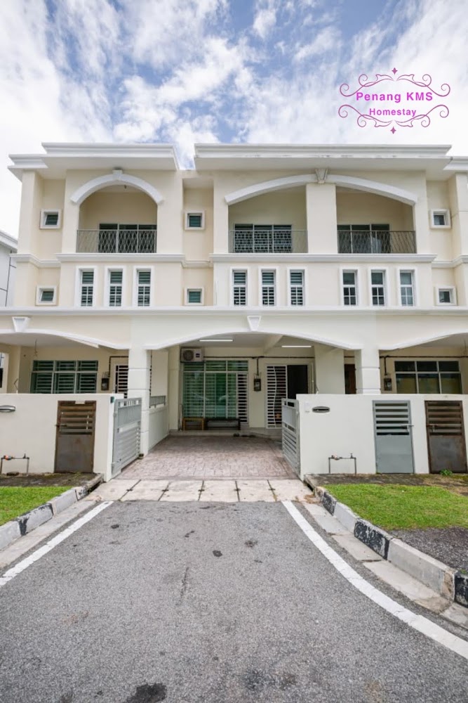 2A Homestay by KMS, 槟城民宿, 5 bedrooms holiday home