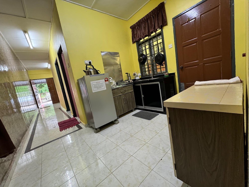ROSE HOMESTAY DI GERIK PERAK